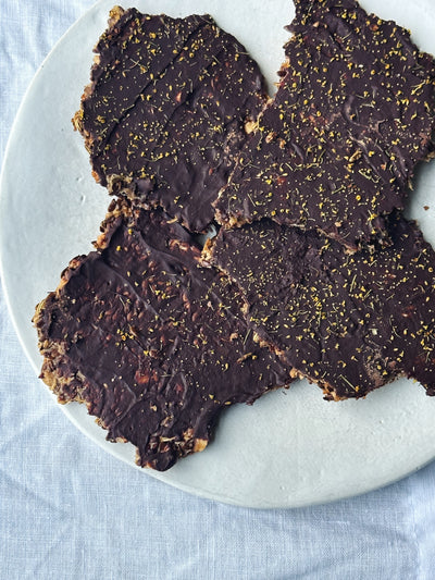 Espresso Chocolate, Hazelnut and Fennel Crackers